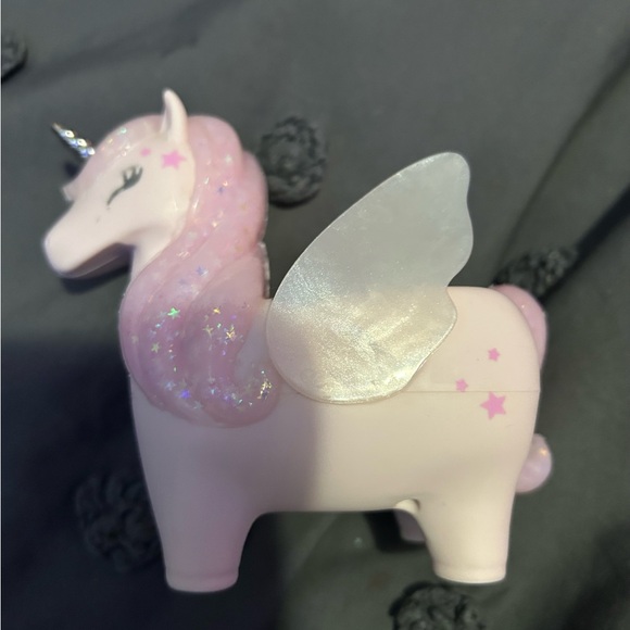 Bath and body works unicorn soap holder - Picture 2 of 2